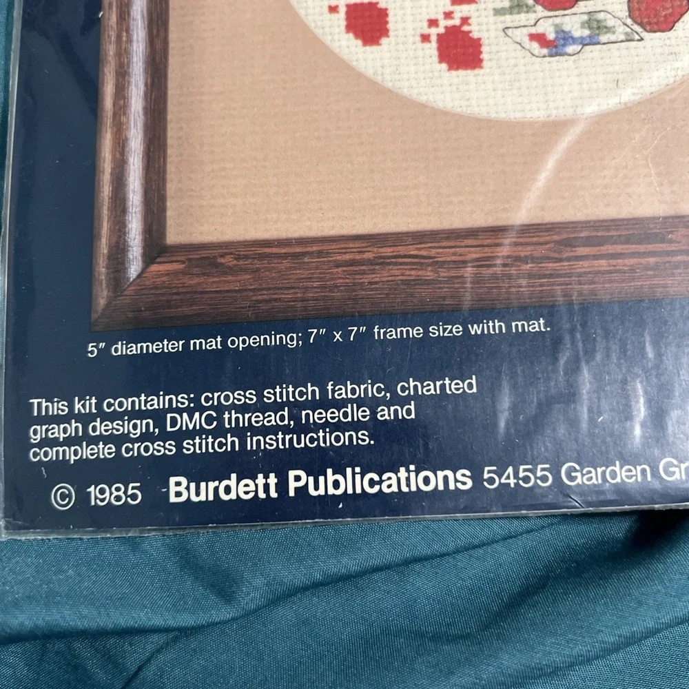 VINTAGE 1985 Dale Burdett Counted CrossStitch Kit 
